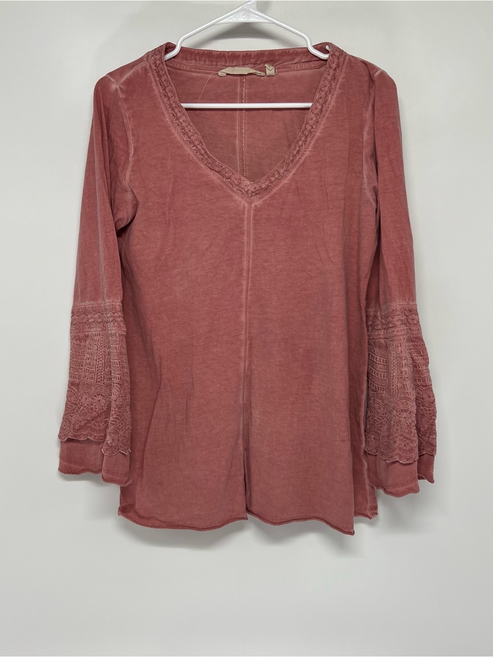 Soft surroundings women’s bell sleeve top medium
